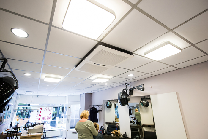 Hairdresser uses Air cleaners from Euromate