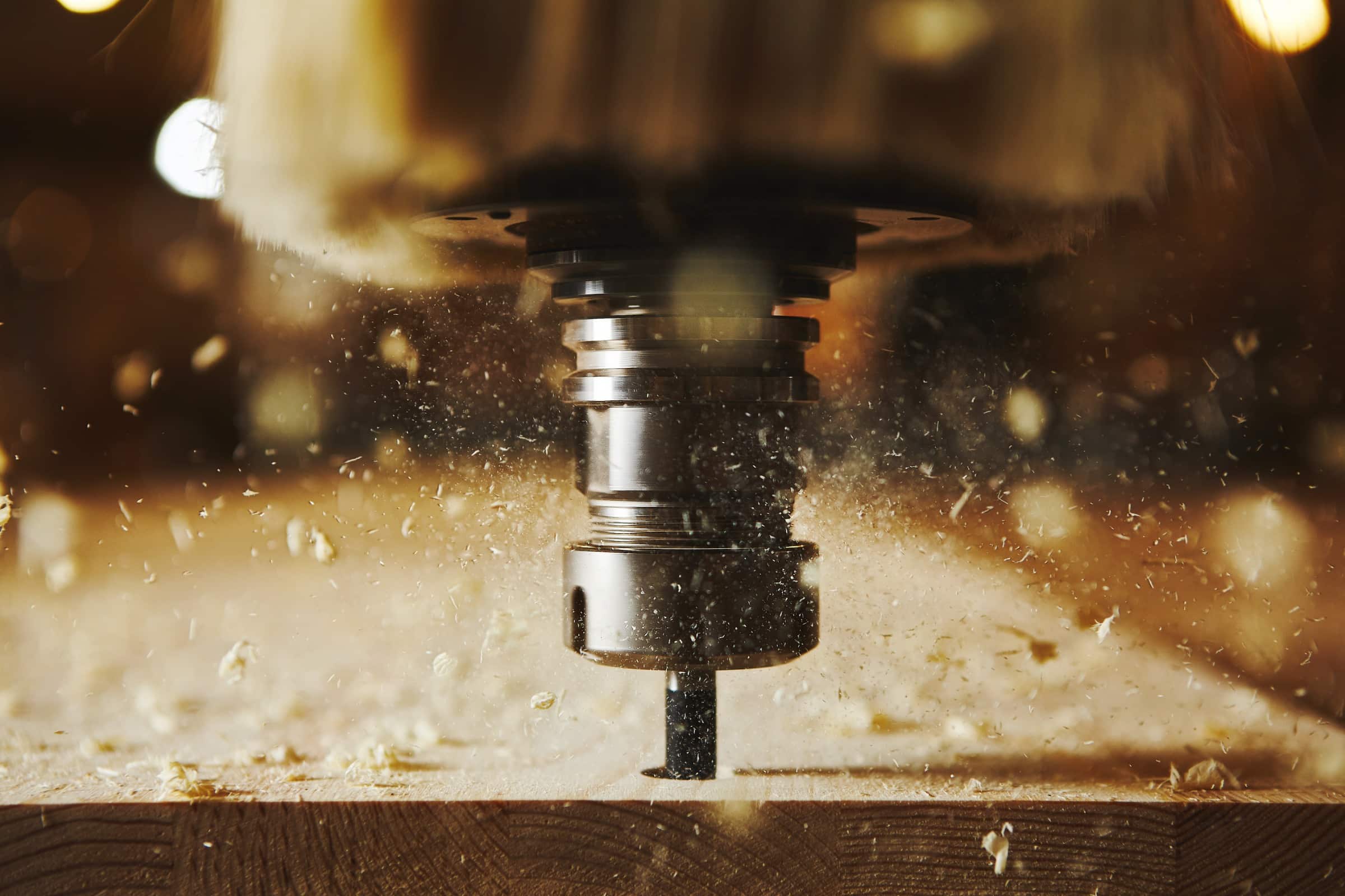 Holzstaub in der Holzverarbeitung reduzieren durch Luftfilter